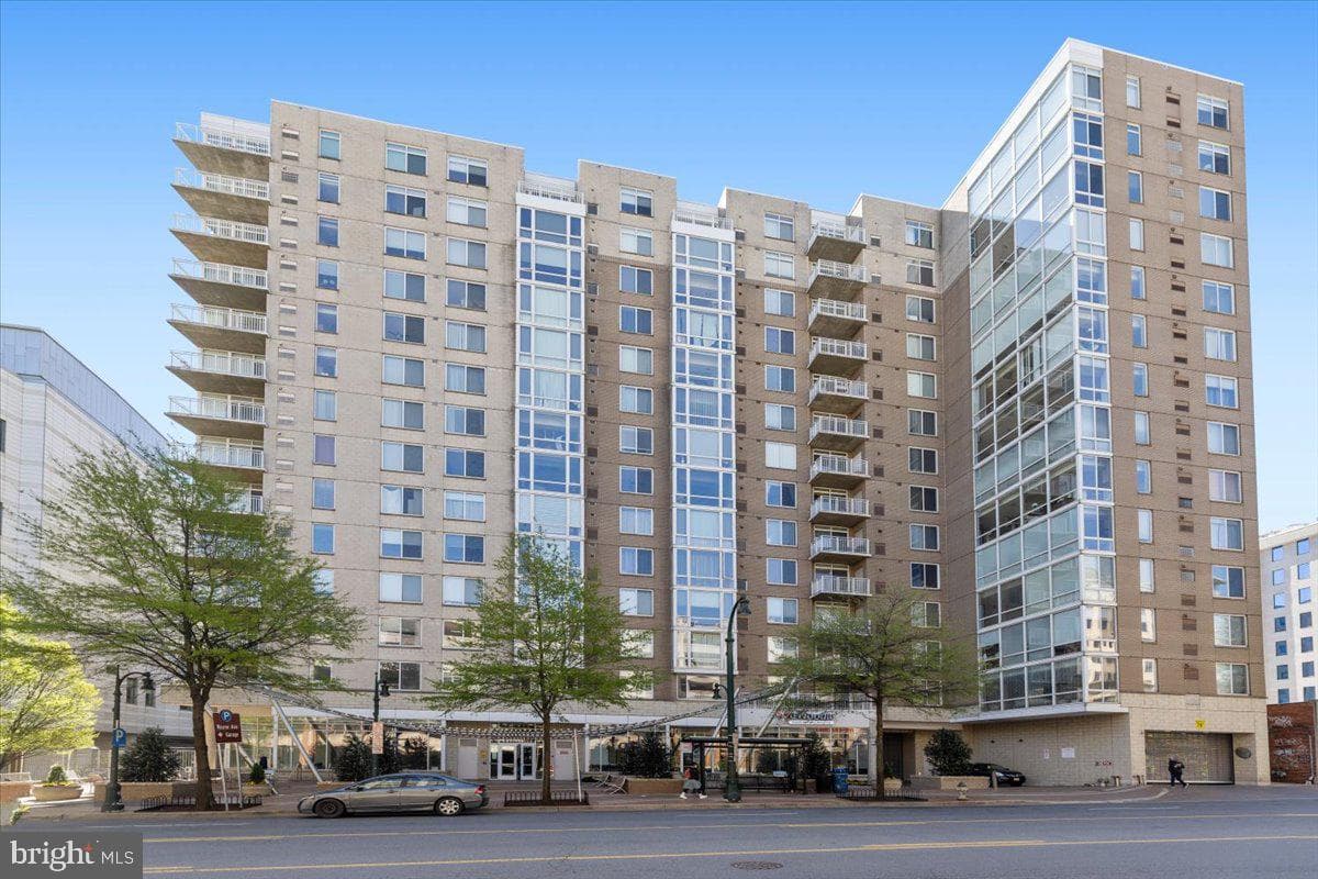 930 Wayne Avenue #405, Silver Spring