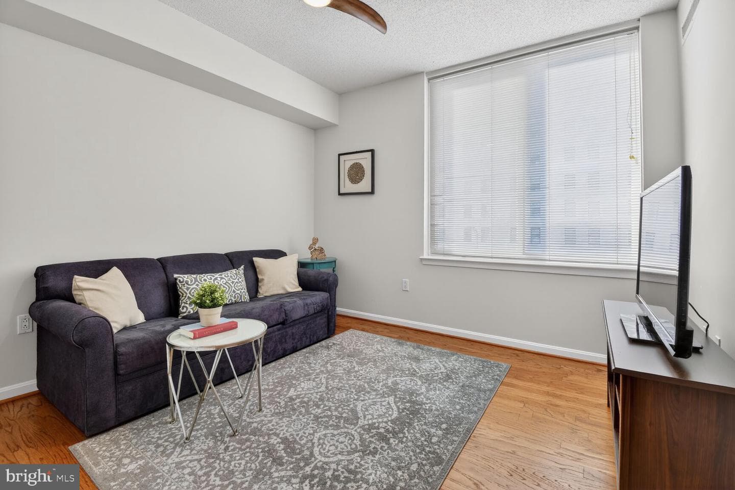 930 Wayne Avenue #405 photo 19