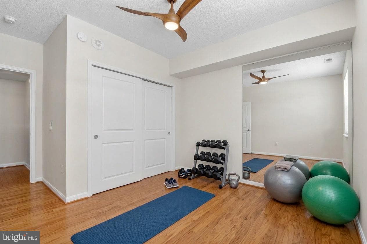 930 Wayne Avenue #405 photo 24