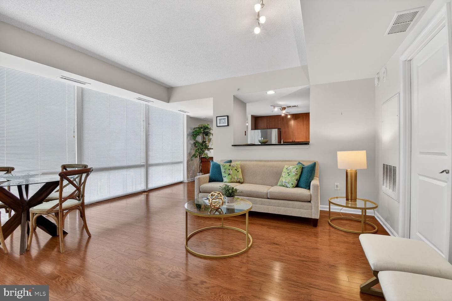 930 Wayne Avenue #405 photo 9