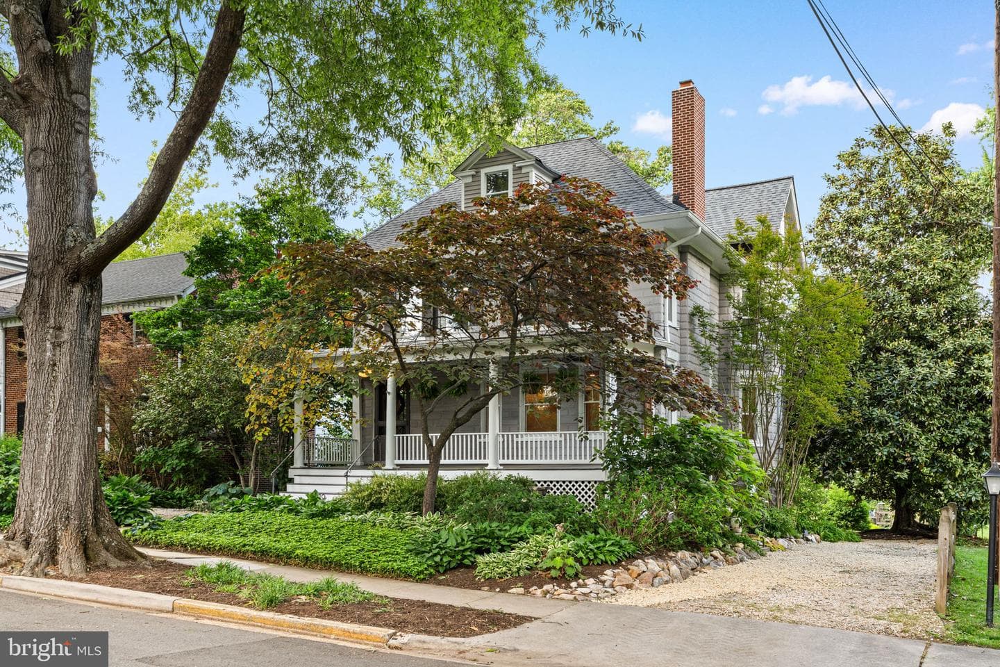 3419 Raymond Street photo 5