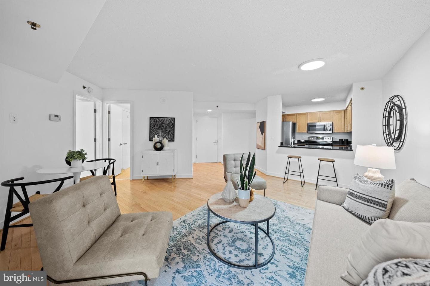 7500 Woodmont Avenue #s610 photo 3