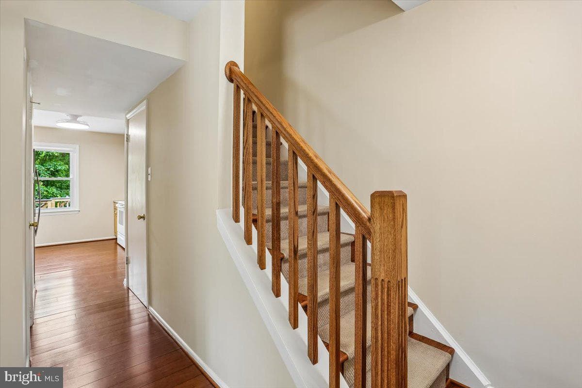 240 Watts Branch Parkway photo 16