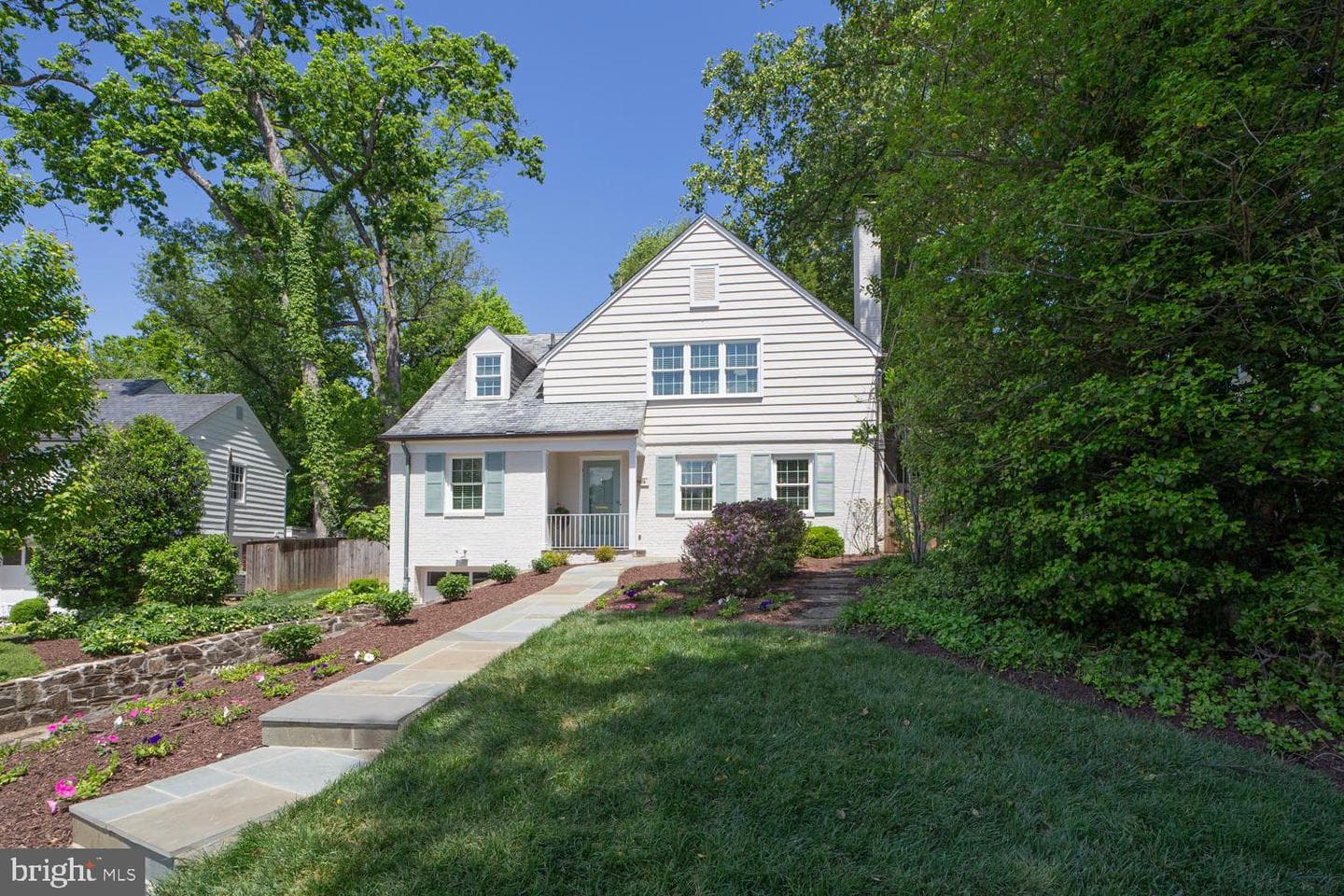 5603 Wood Way photo 2