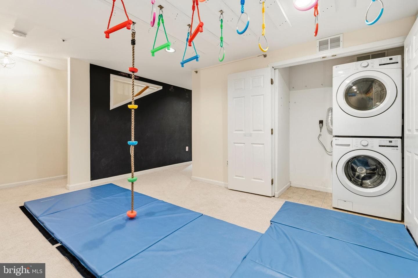 211 Firehouse Lane photo 44