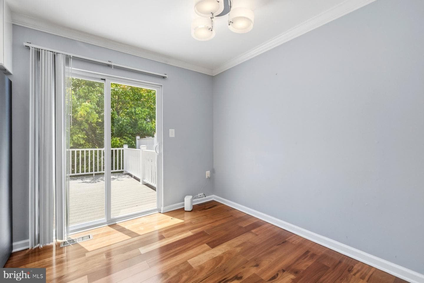 19103 Grotto Lane photo 10