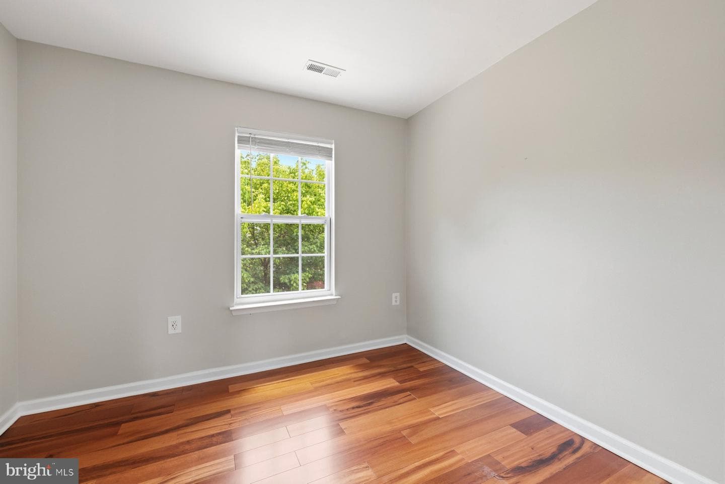 19103 Grotto Lane photo 23