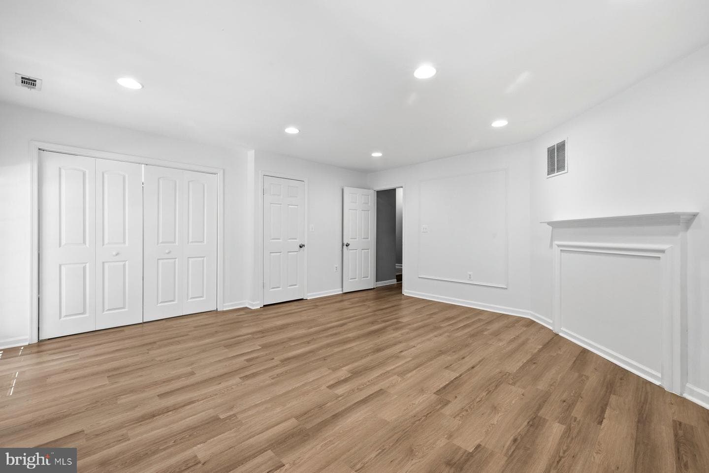 19103 Grotto Lane photo 32