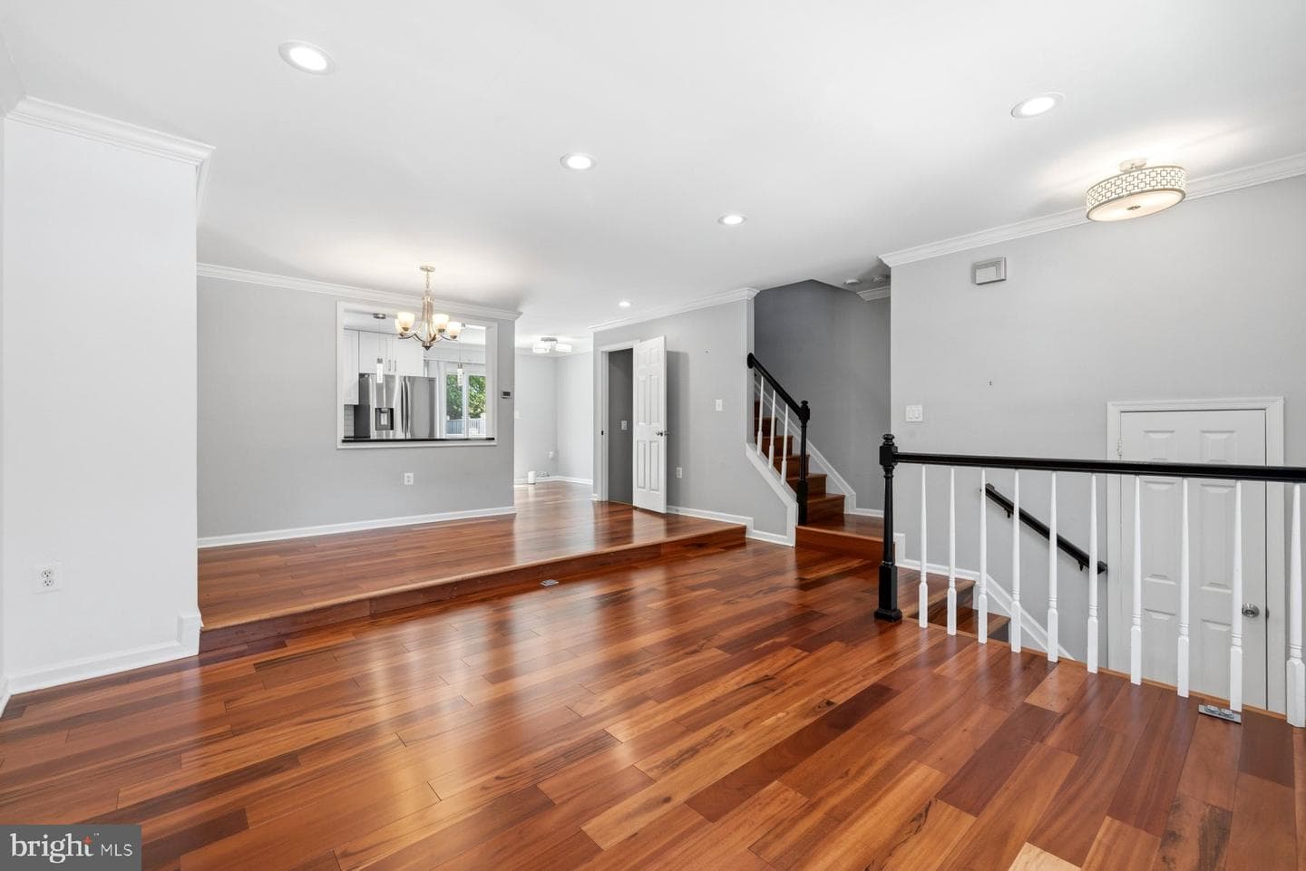 19103 Grotto Lane photo 6
