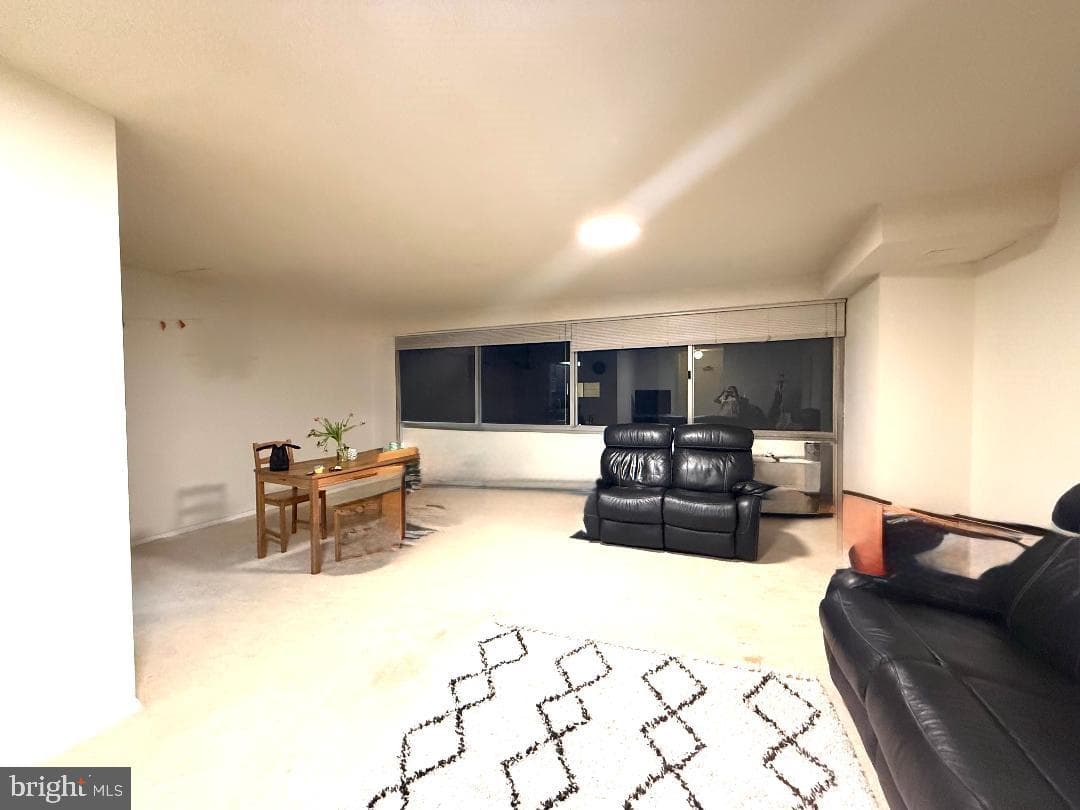 4515 Willard Avenue #2415s, Chevy Chase