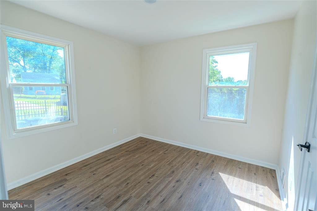 12324 Centerhill Street photo 13