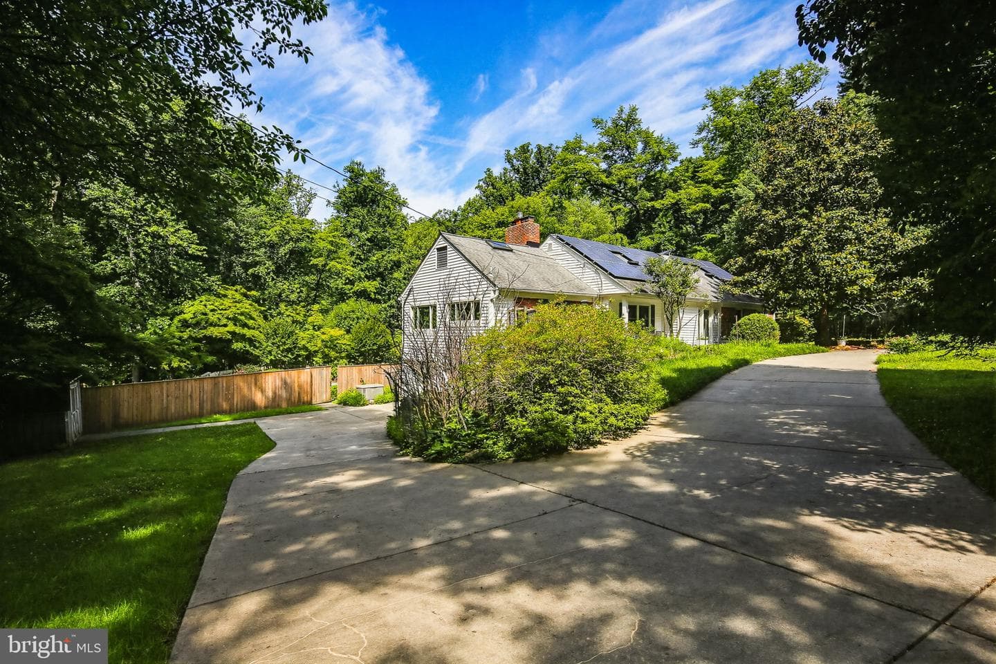 17004 Woodale Drive photo 77