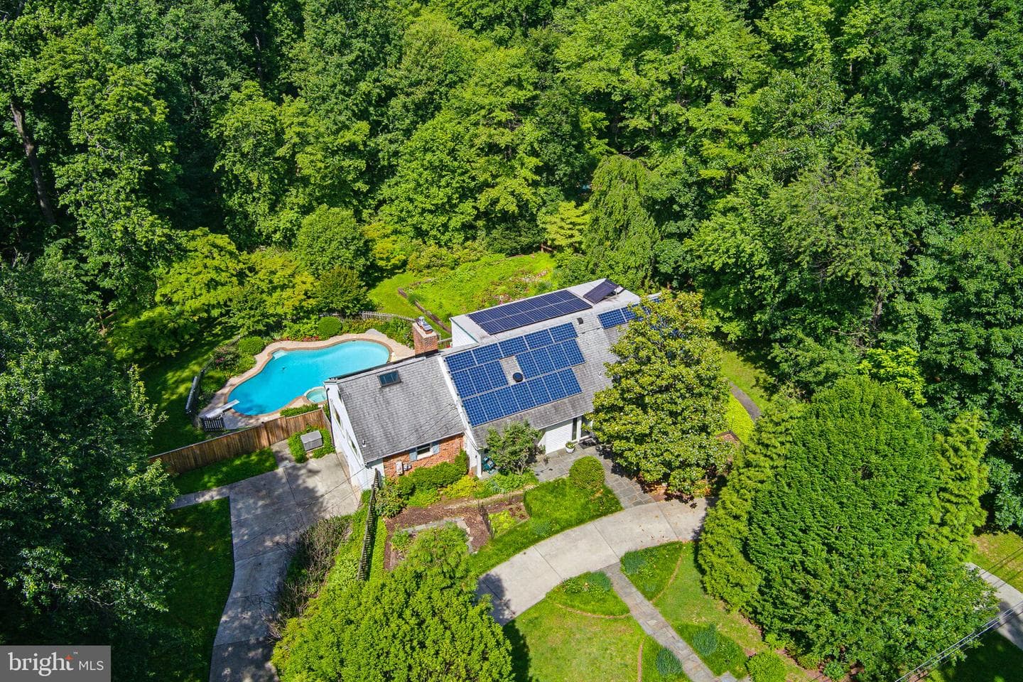 17004 Woodale Drive photo 81