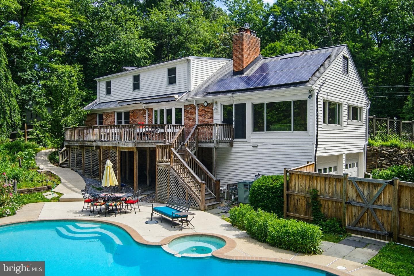 17004 Woodale Drive photo 92
