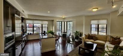 7710 Woodmont Avenue #811 photo 10