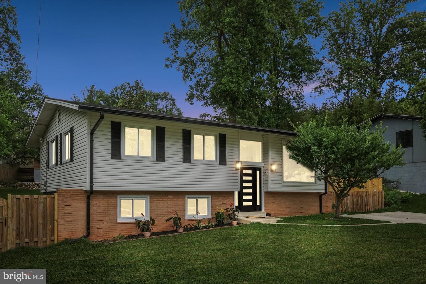 13710 Arctic Avenue, Rockville