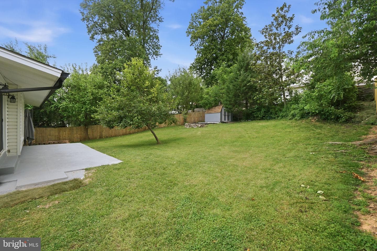 13710 Arctic Avenue photo 46