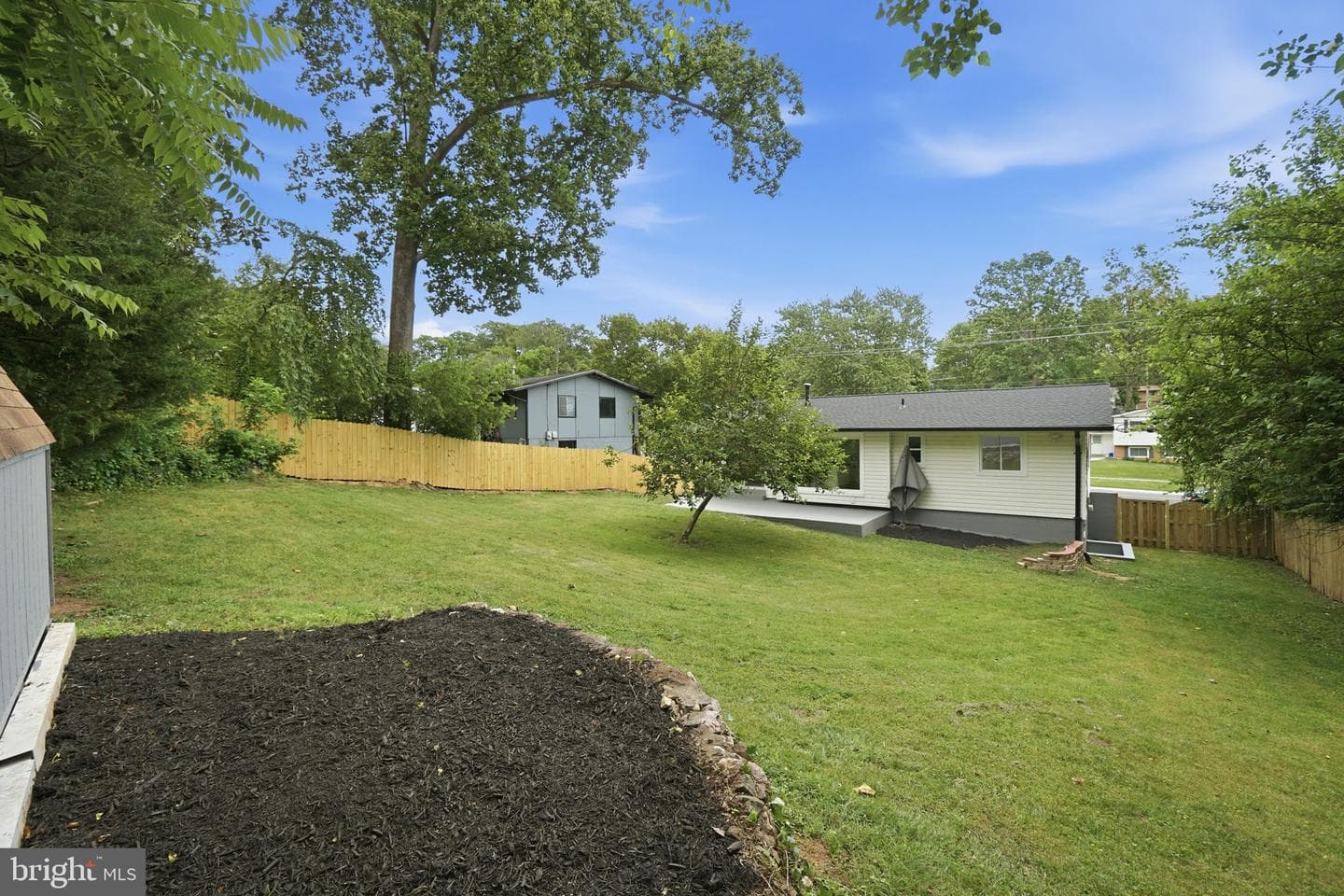 13710 Arctic Avenue photo 48