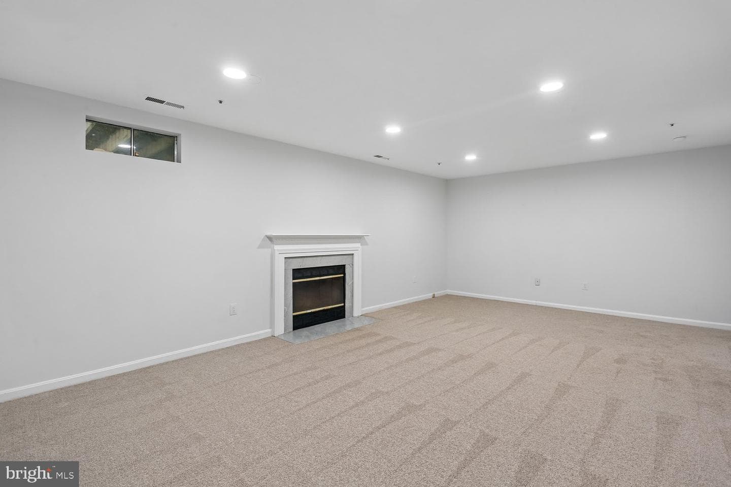 17976 Dumfries Circle photo 34