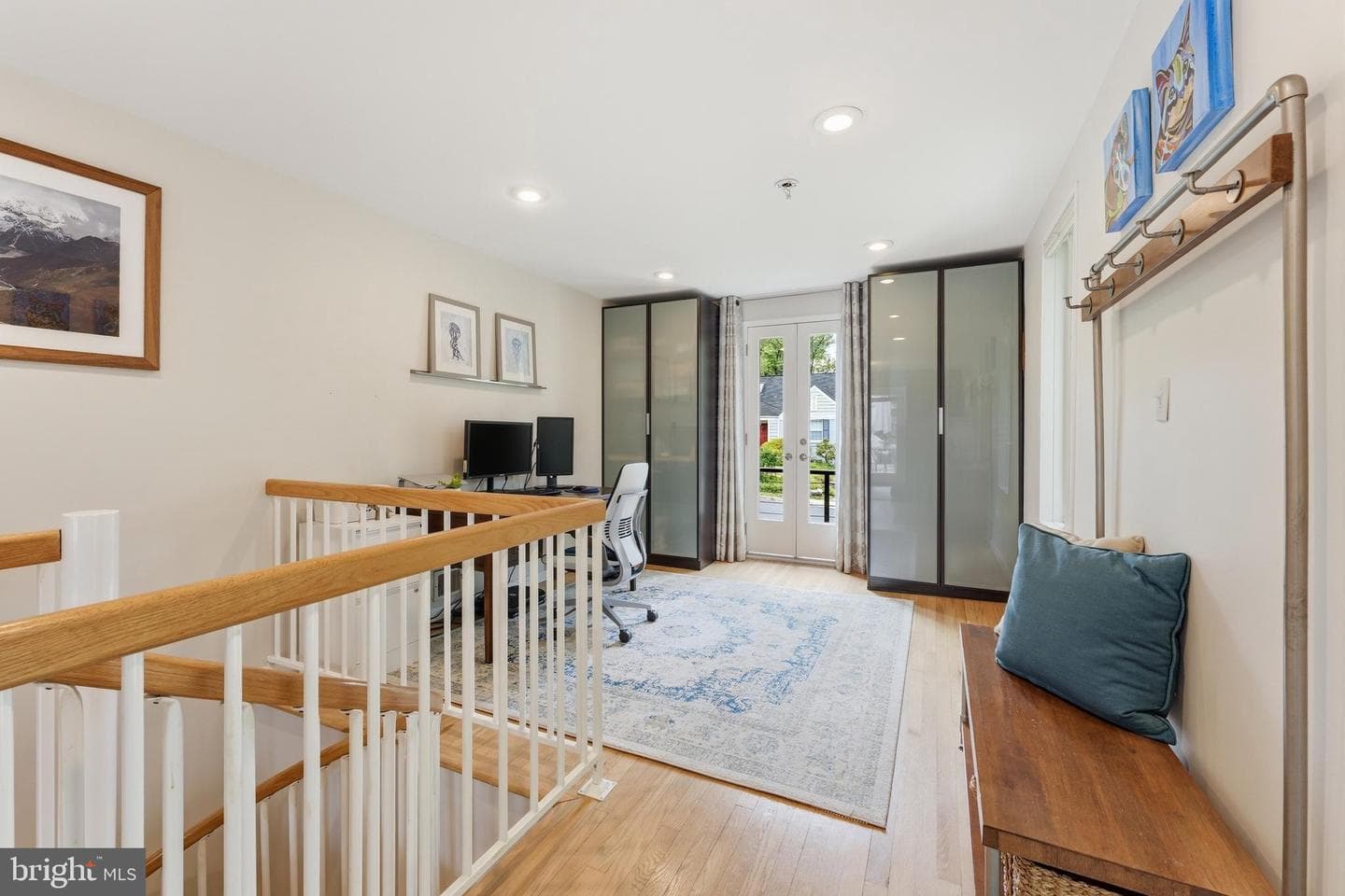 9109 Bradford Road photo 10