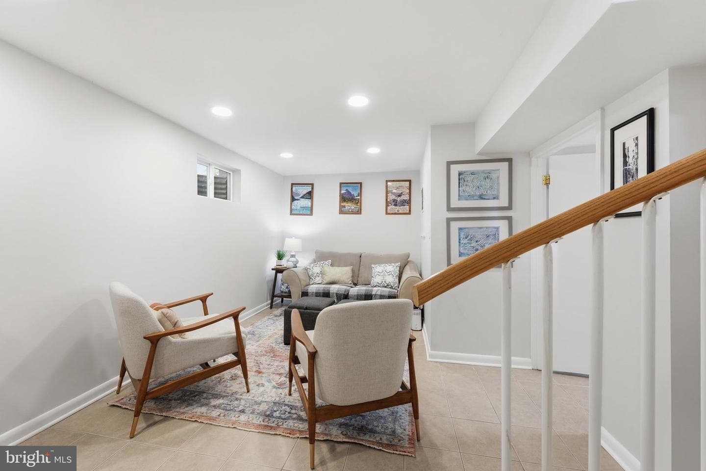 9109 Bradford Road photo 38