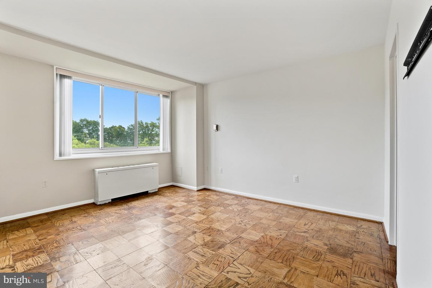 10500 Rockville Pike #605 photo 11