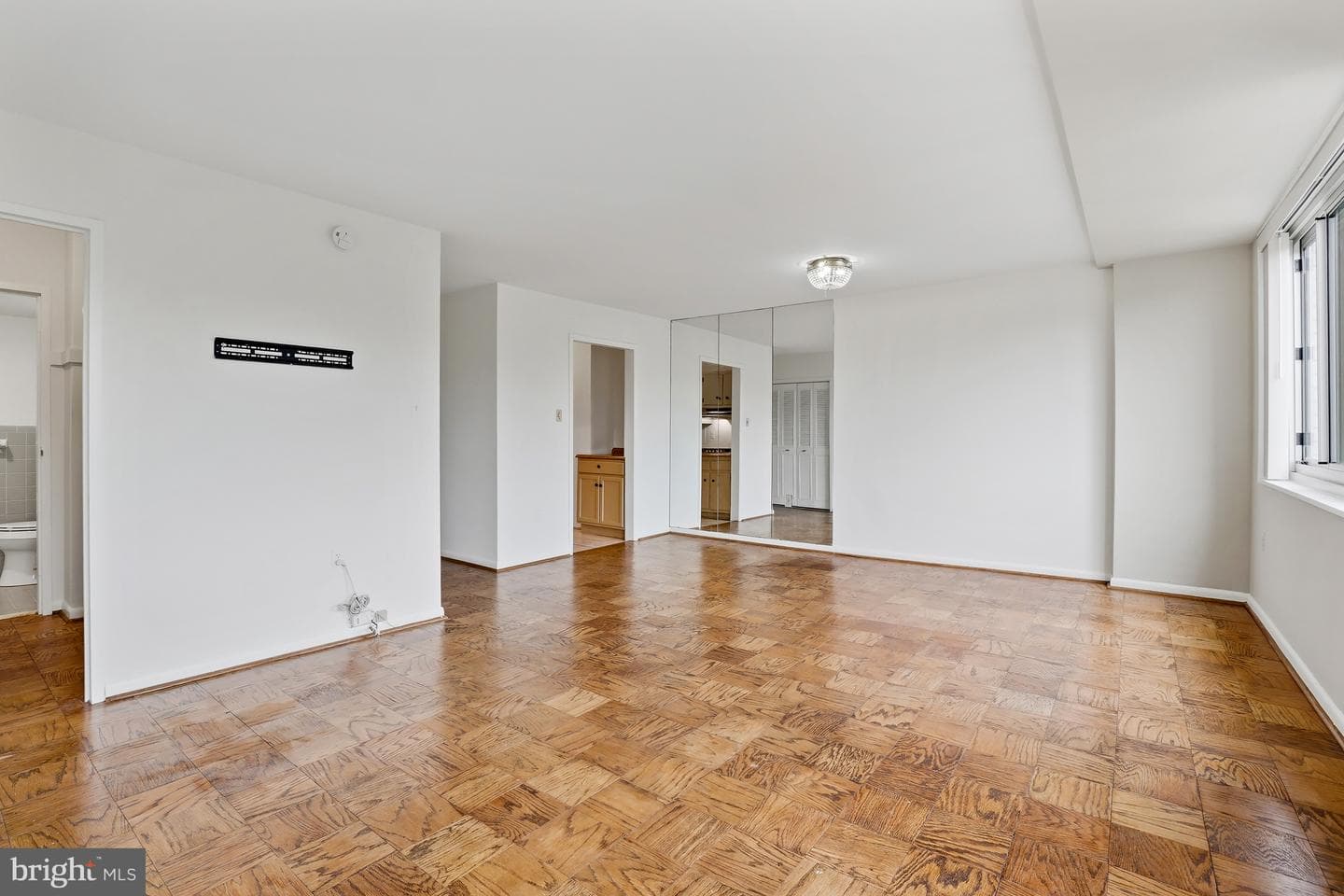 10500 Rockville Pike #605 photo 5