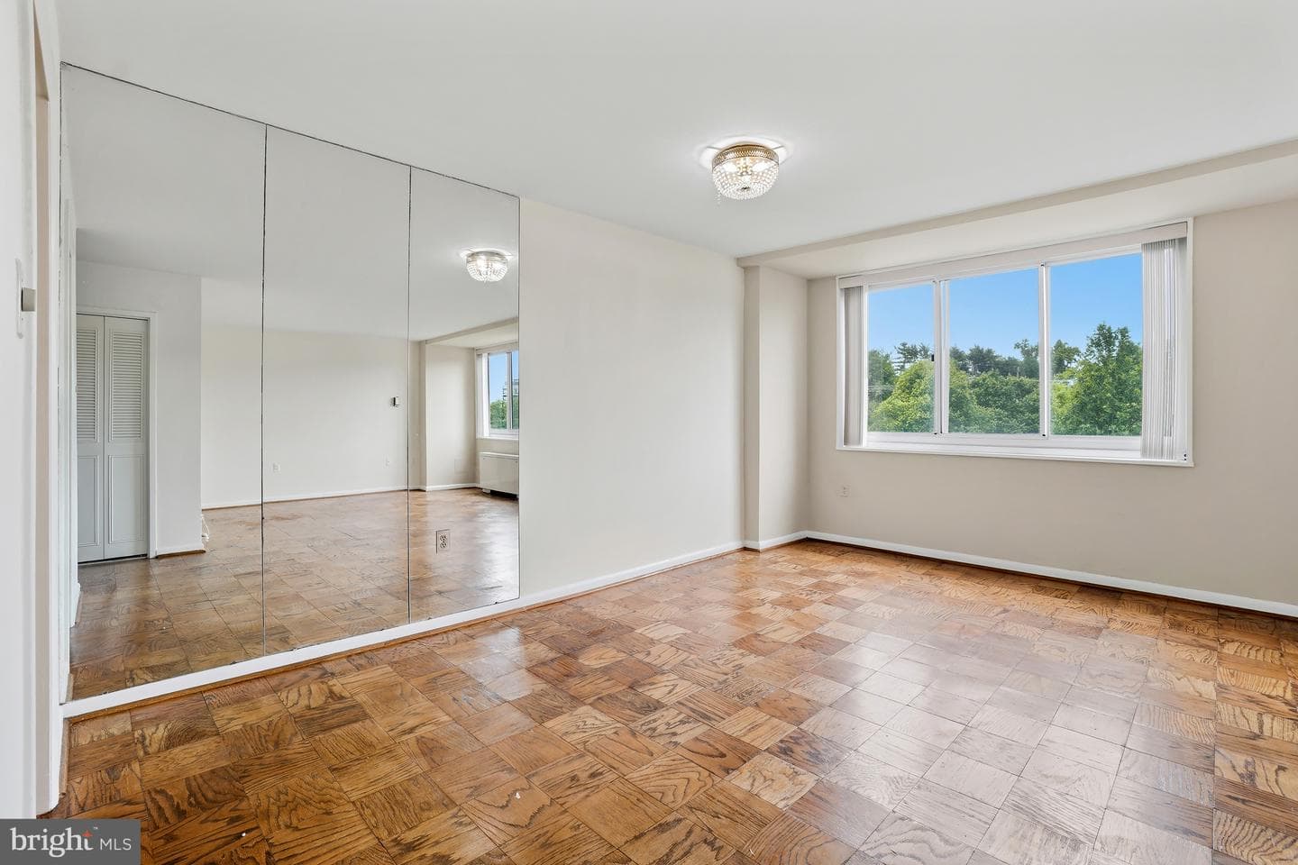 10500 Rockville Pike #605 photo 7