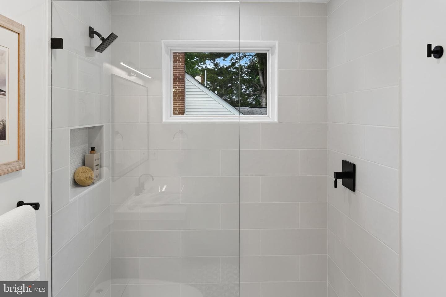 906 Wade Avenue photo 35