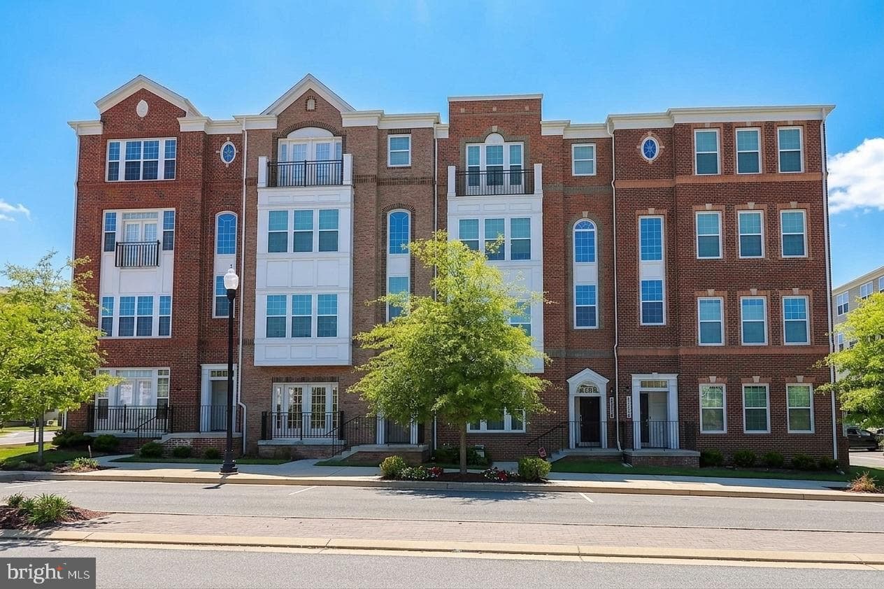 12854 Cloverleaf Center Drive #165 E, Germantown