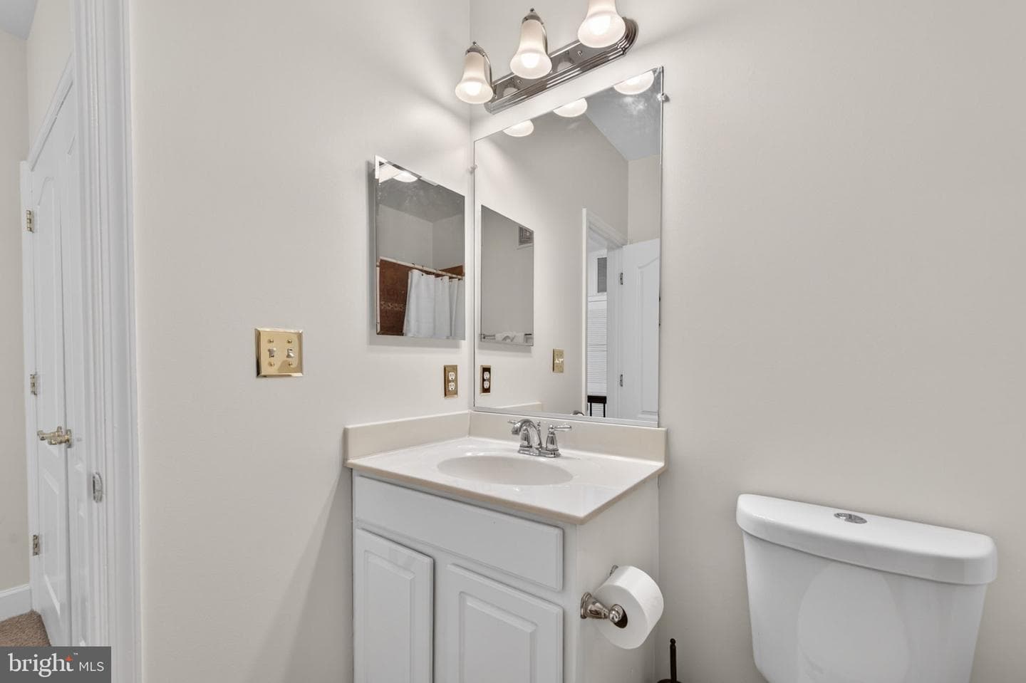 13526 Station Street #13526 photo 31