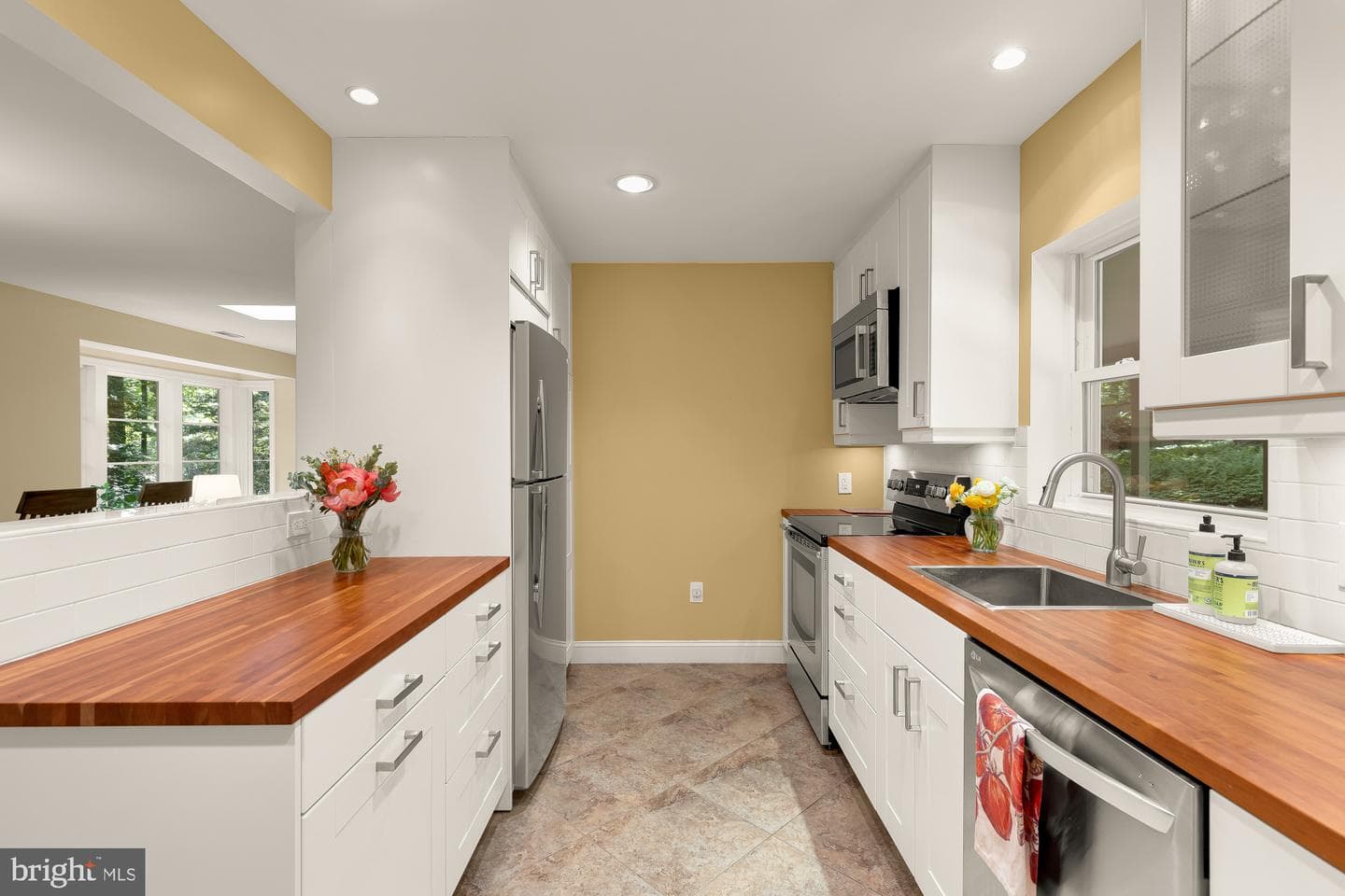 1109 Crowfoot Lane photo 14
