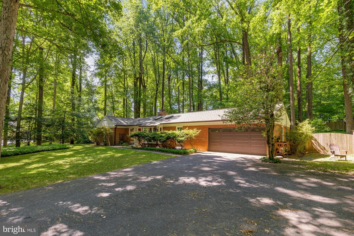 1109 Crowfoot Lane photo 2