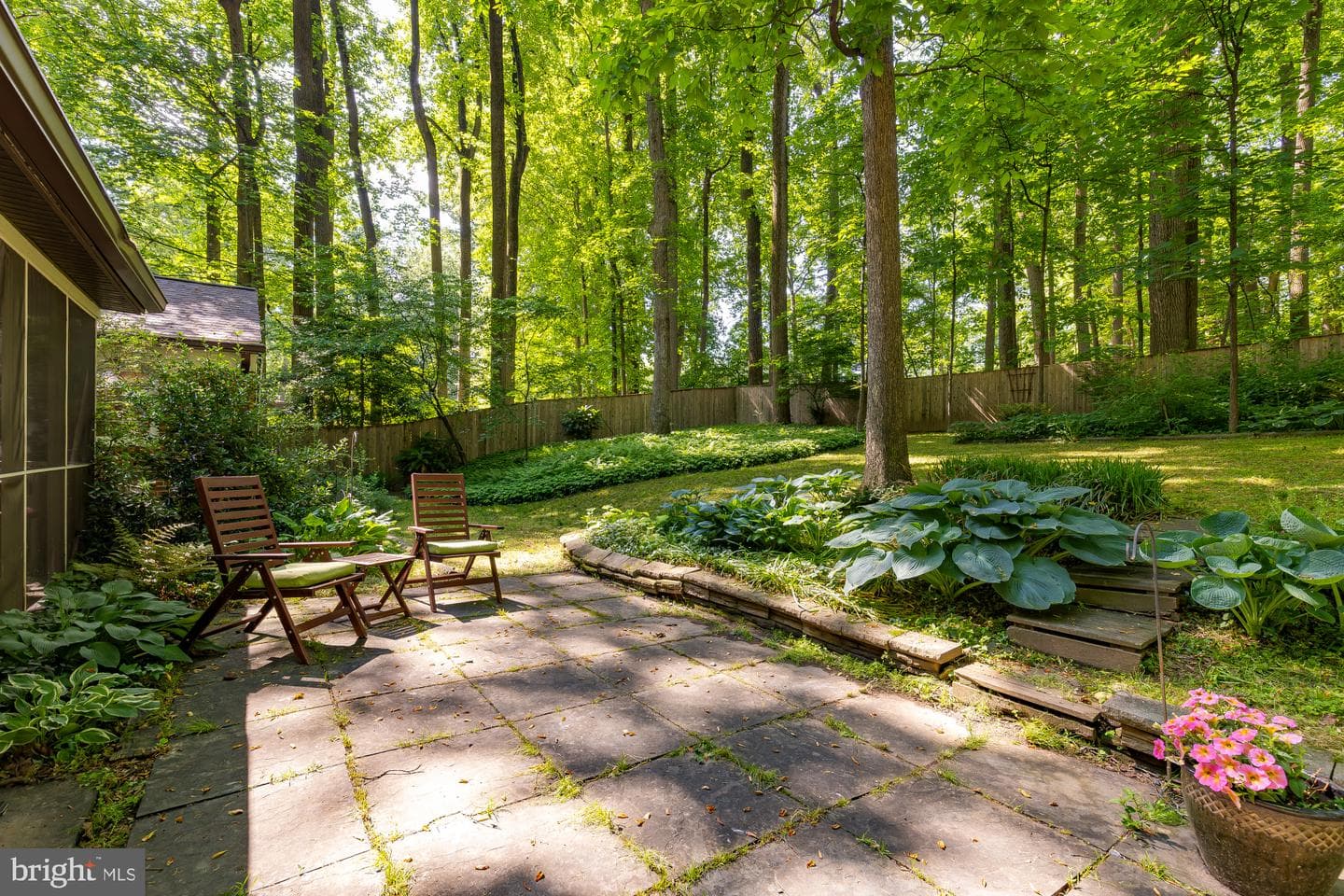 1109 Crowfoot Lane photo 20