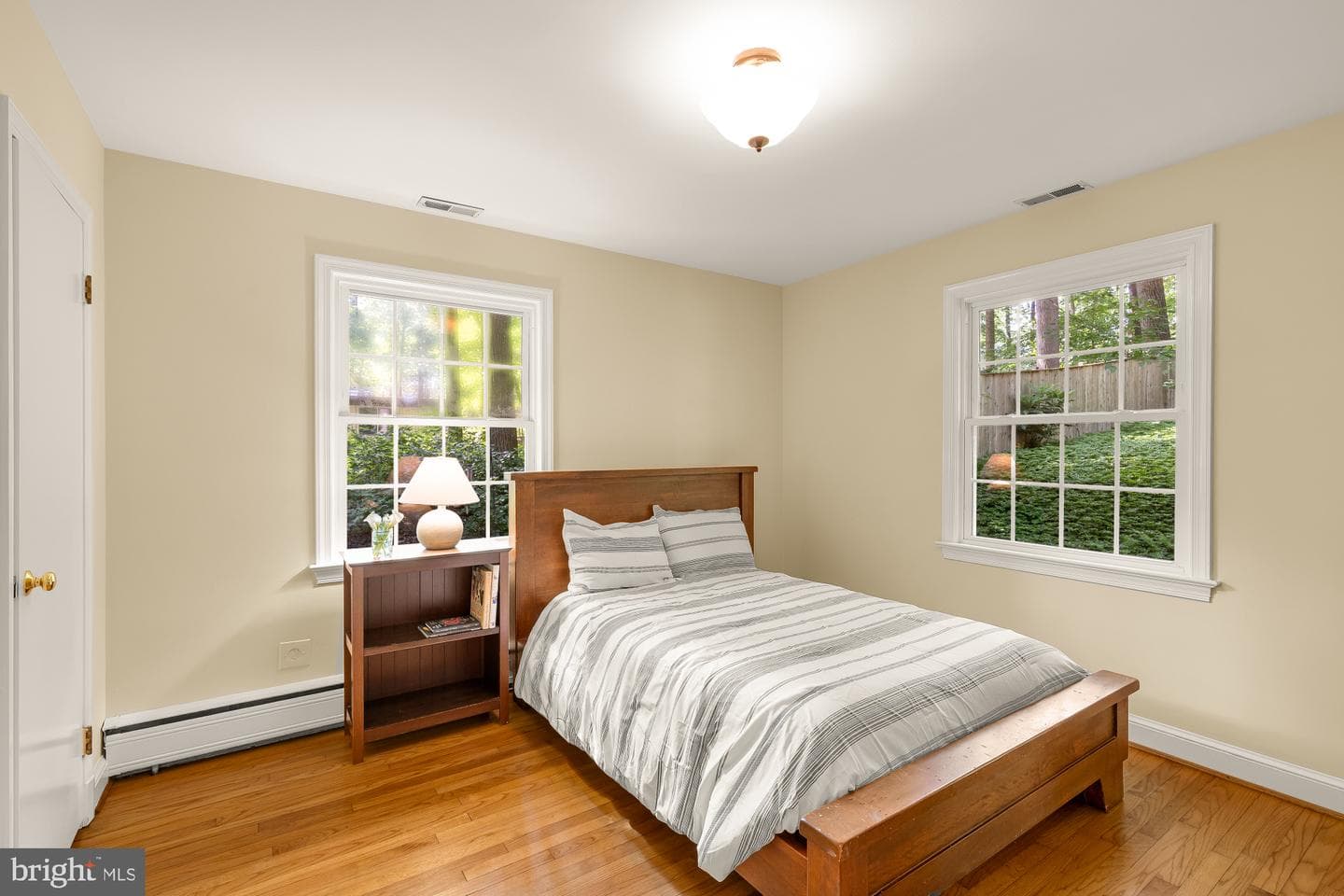 1109 Crowfoot Lane photo 23