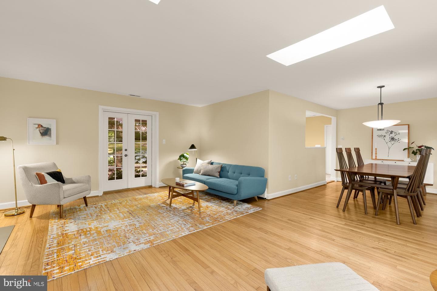 1109 Crowfoot Lane photo 8