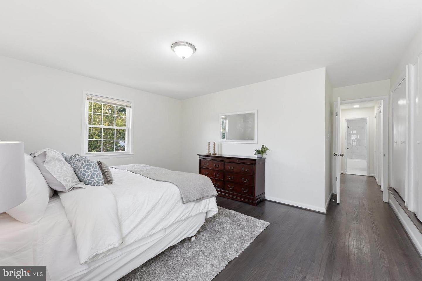 1105 Chiswell Lane photo 28