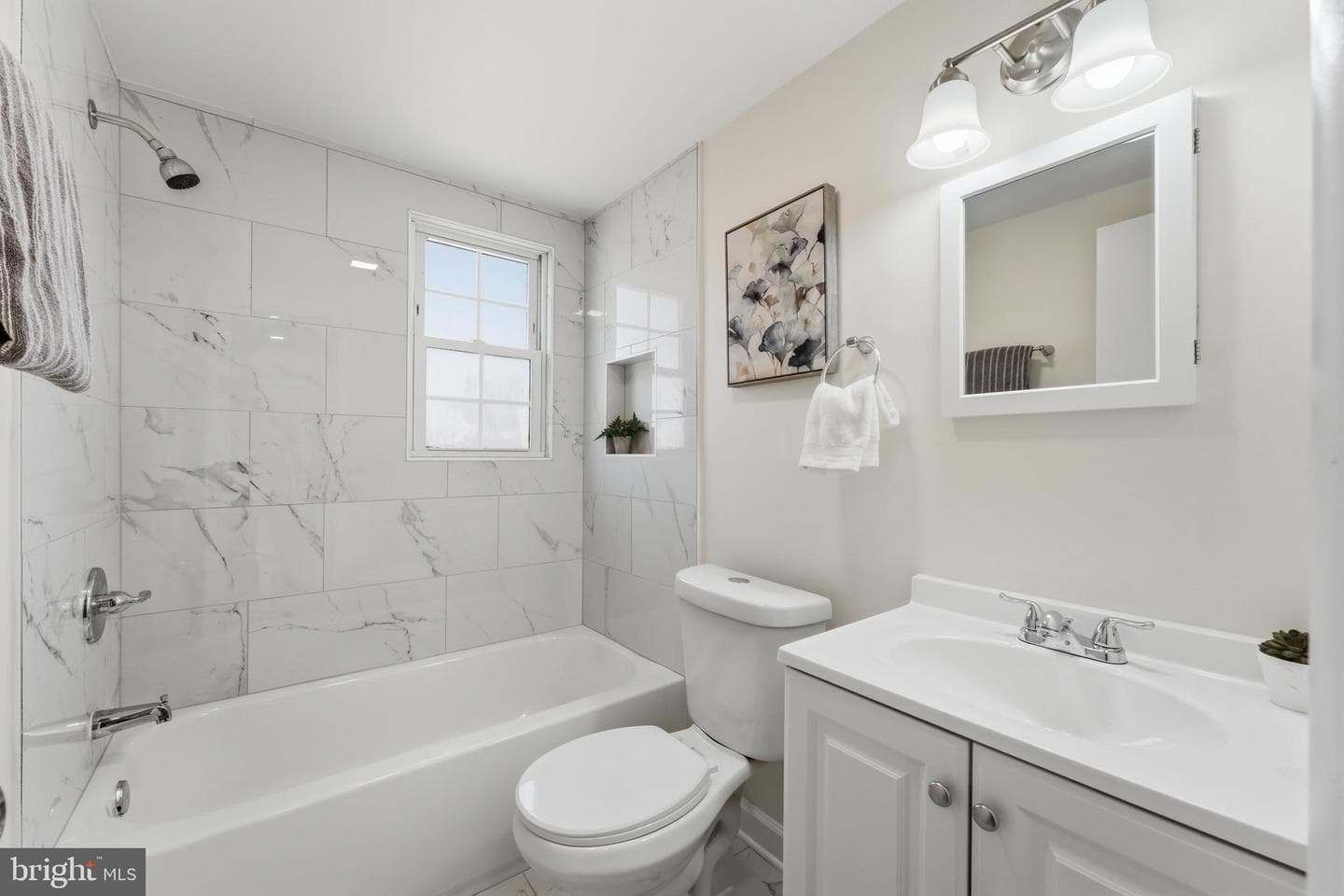 1105 Chiswell Lane photo 41