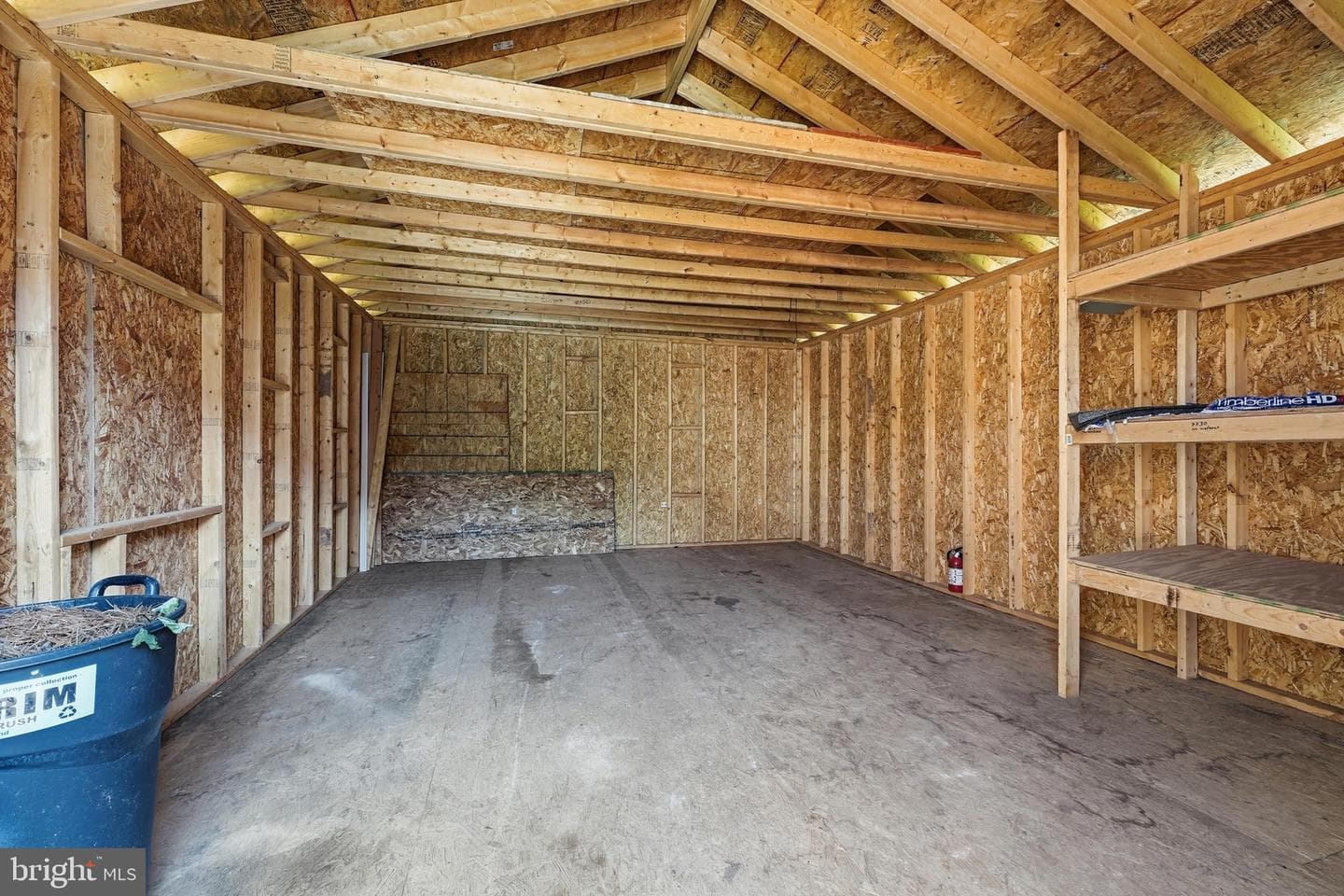 1105 Chiswell Lane photo 64