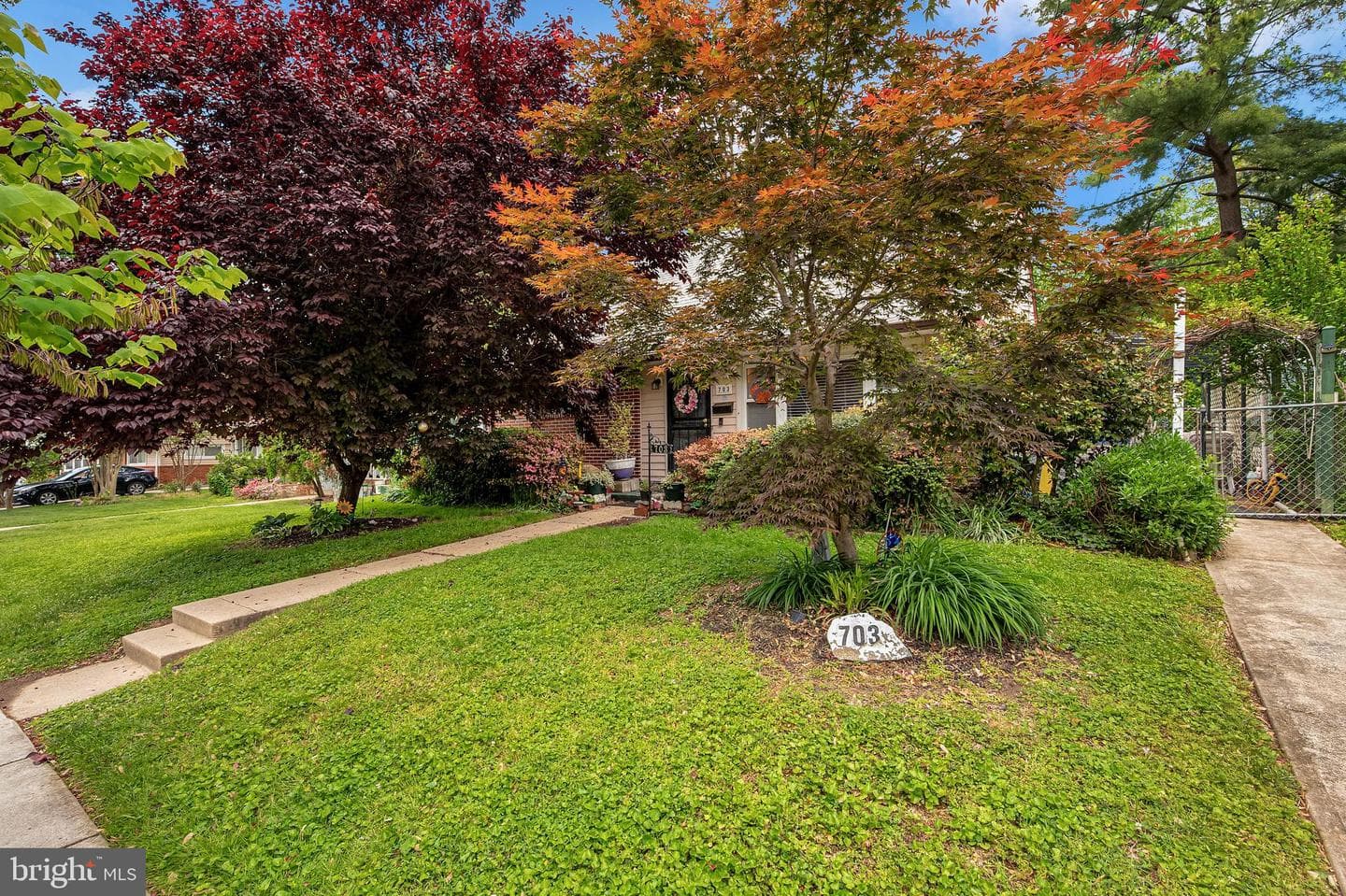 703 Dryden Street photo 33