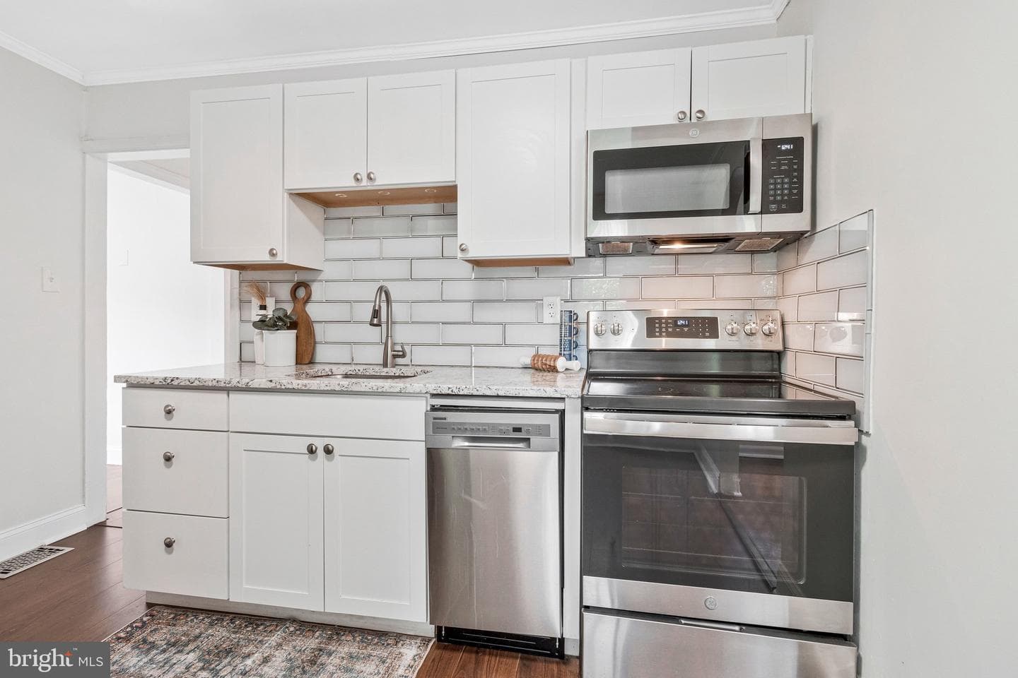 11515 Goodloe Road photo 10