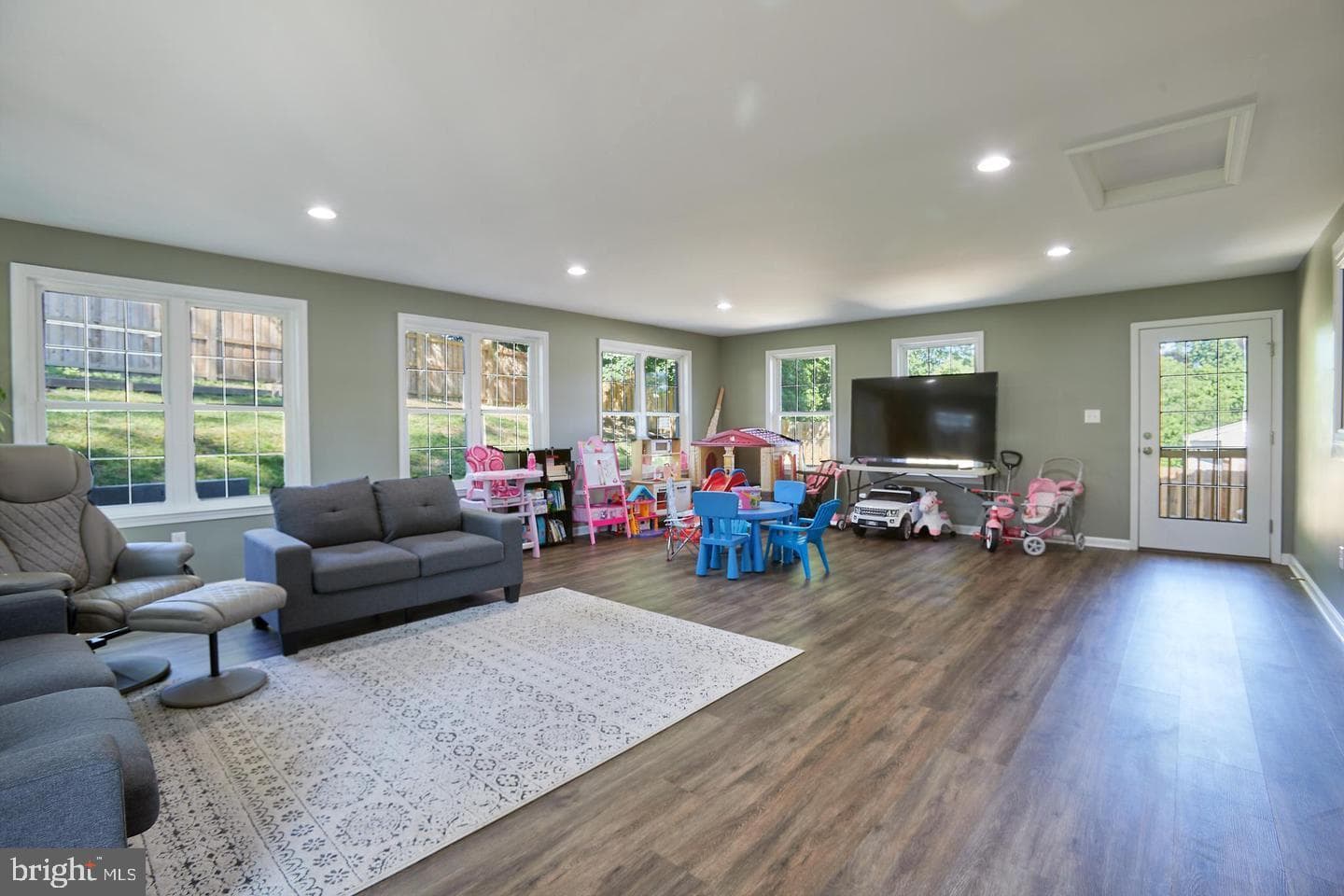 1007 Venice Drive photo 16