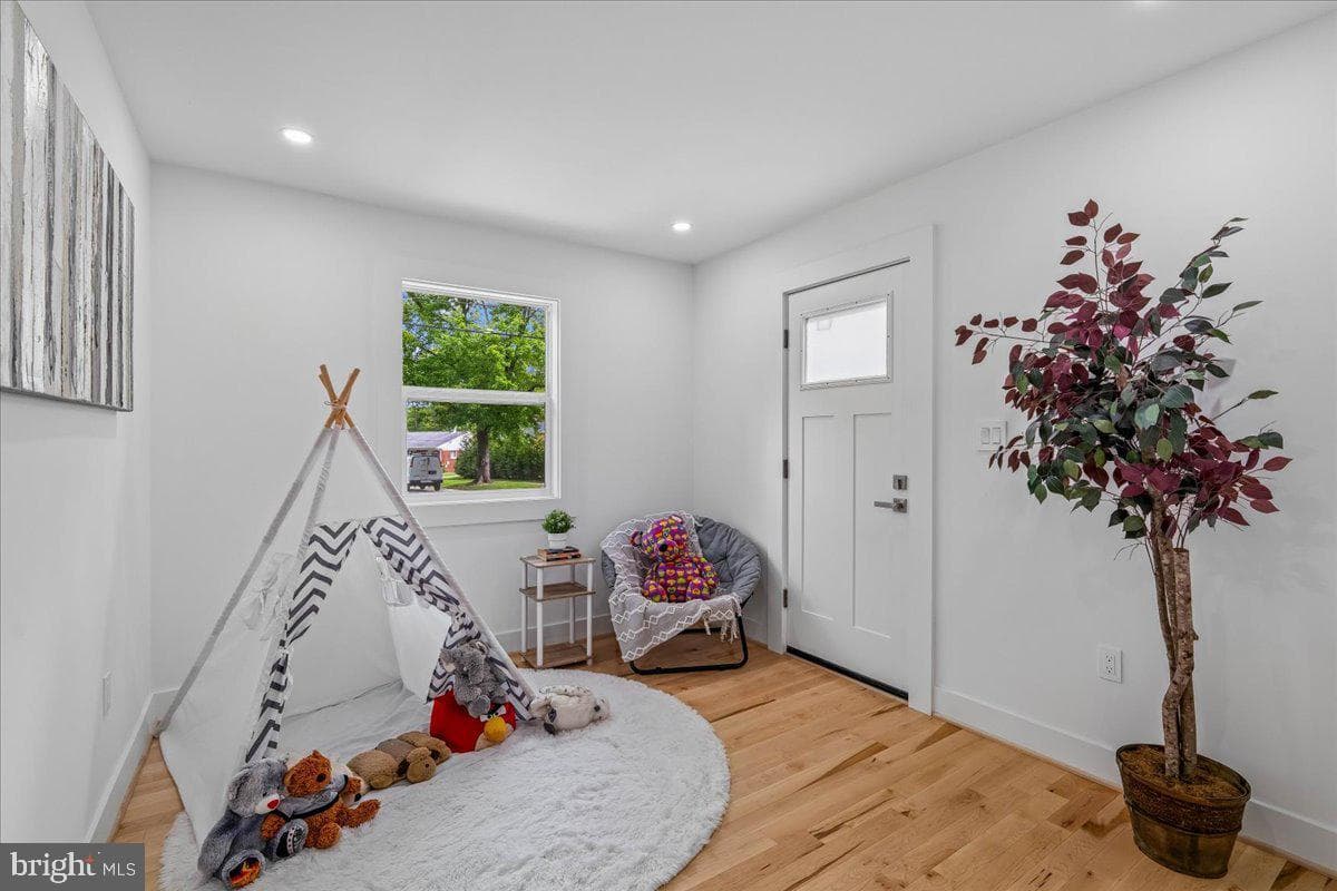 4000 Adams Drive photo 14