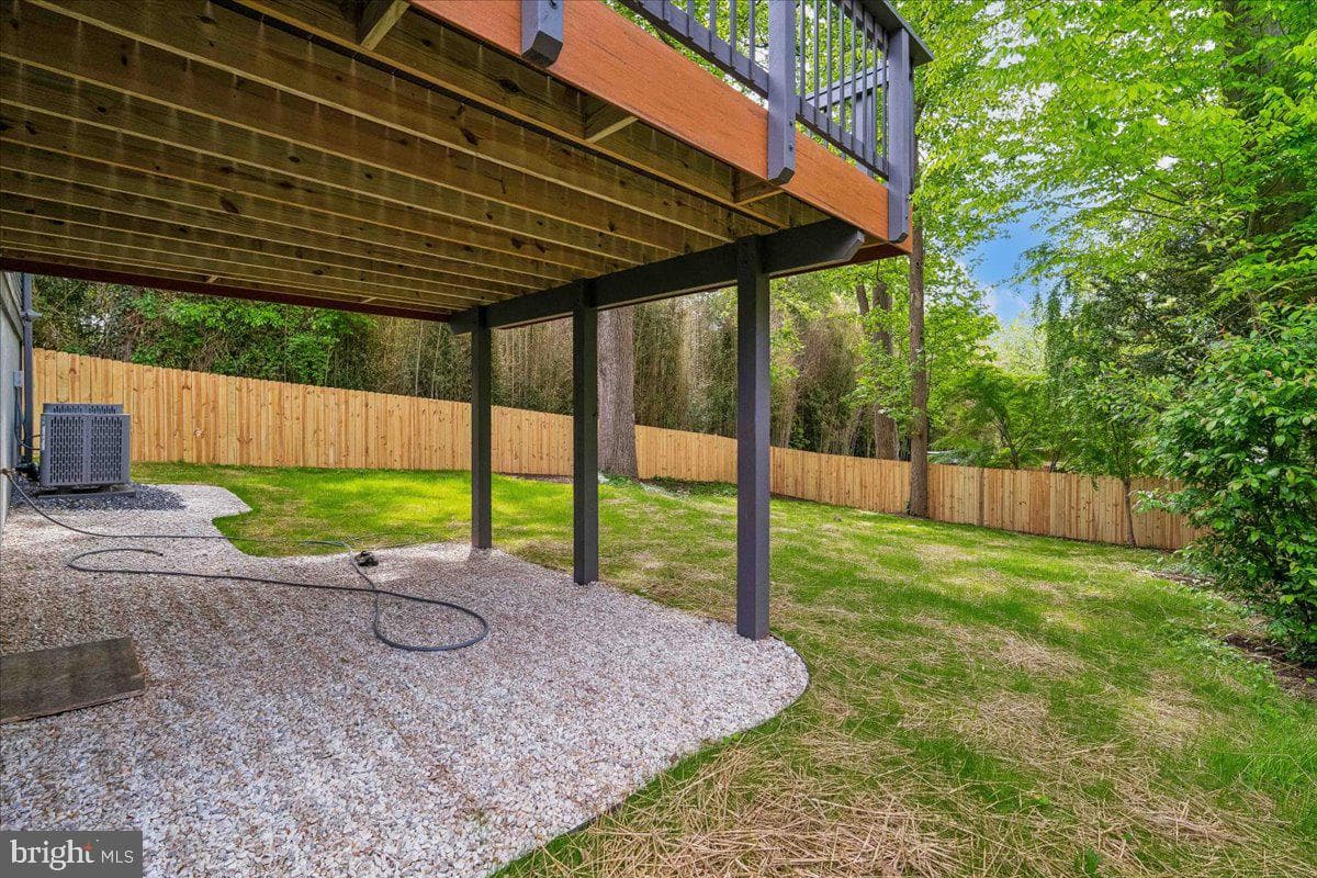 4000 Adams Drive photo 3