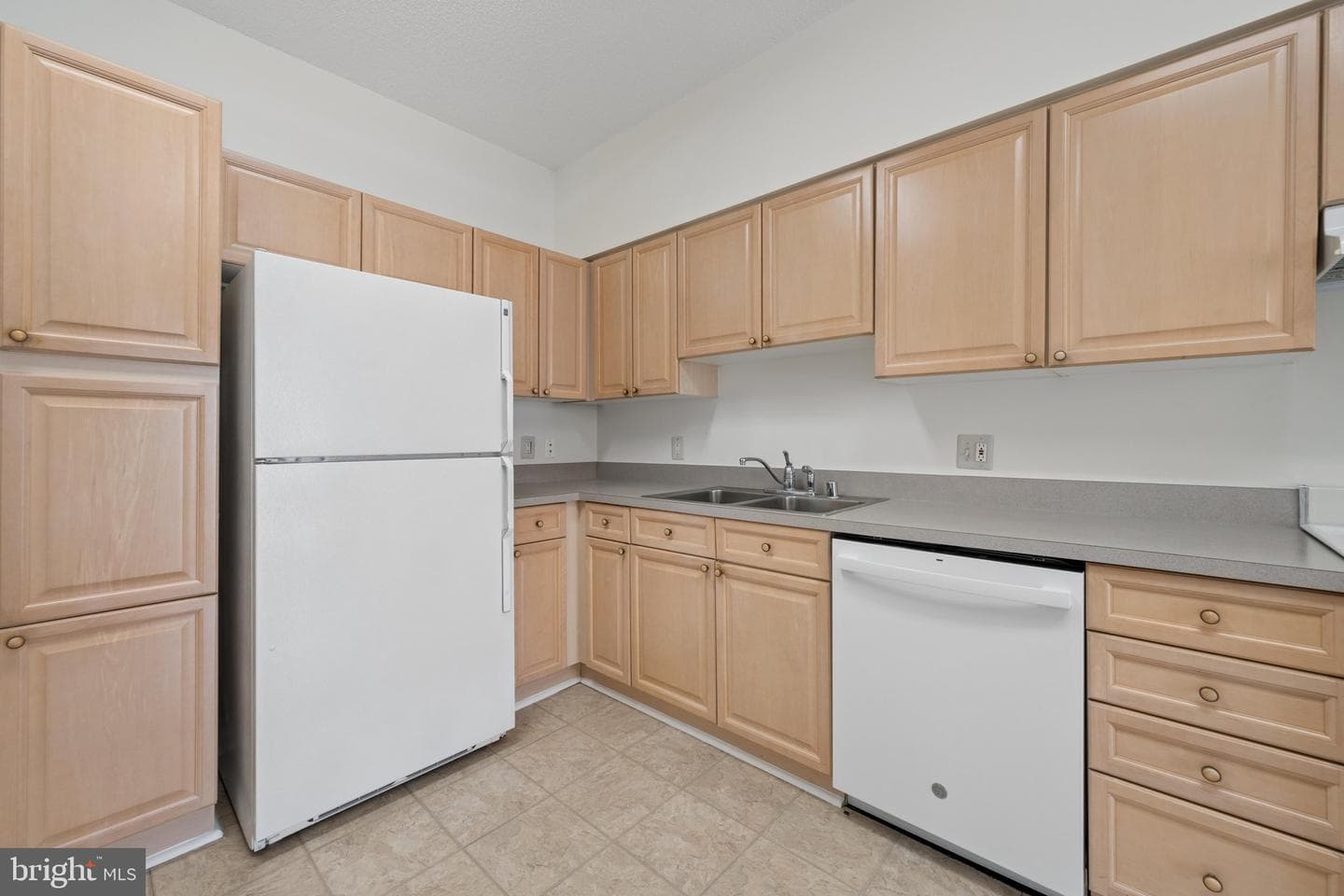 2904 N Leisure World Boulevard #308 photo 32