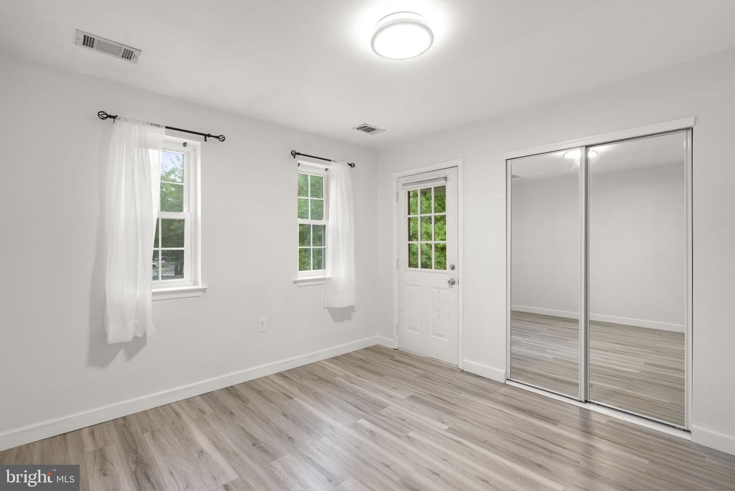 18328 Streamside Drive #304 photo 16