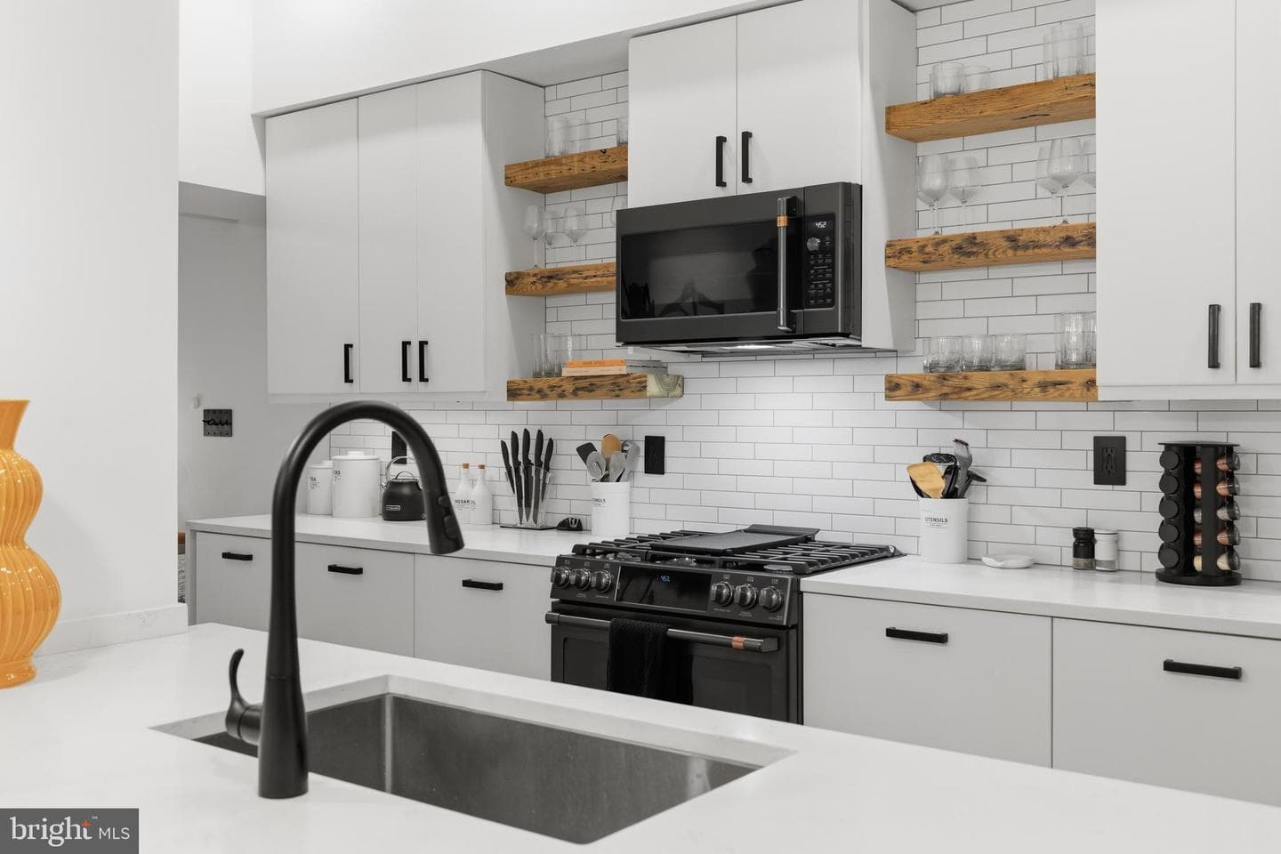 2701 Hume Drive #400 photo 10