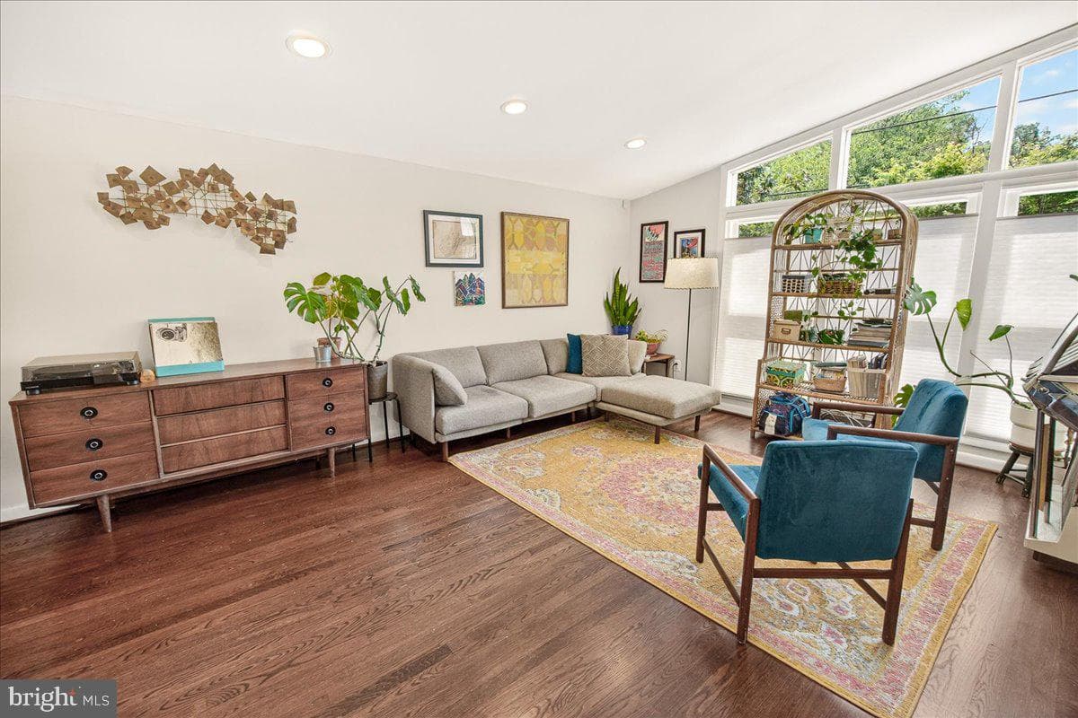 707 Hyde Road photo 15