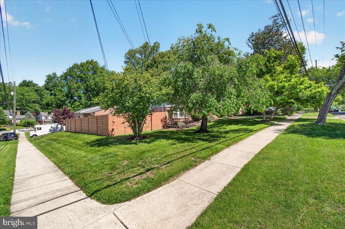 707 Hyde Road photo 50
