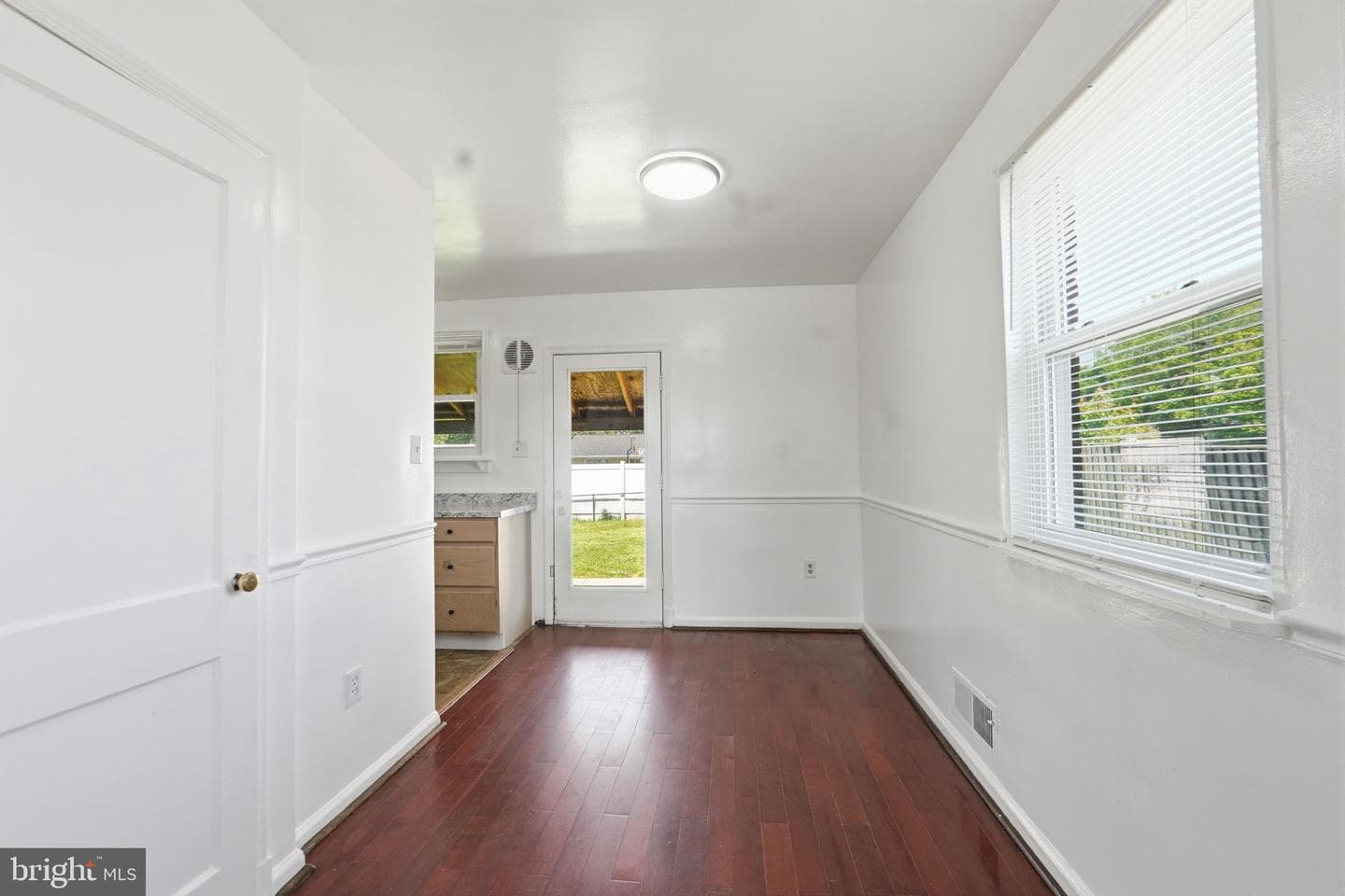4003 Randolph Road photo 9